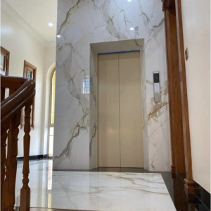 Đá thang máy Lamar nung kết