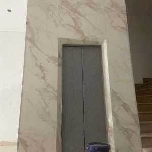 ĐÁ ỐP THANG MÁY VÂN VÀNG CAO CẤP